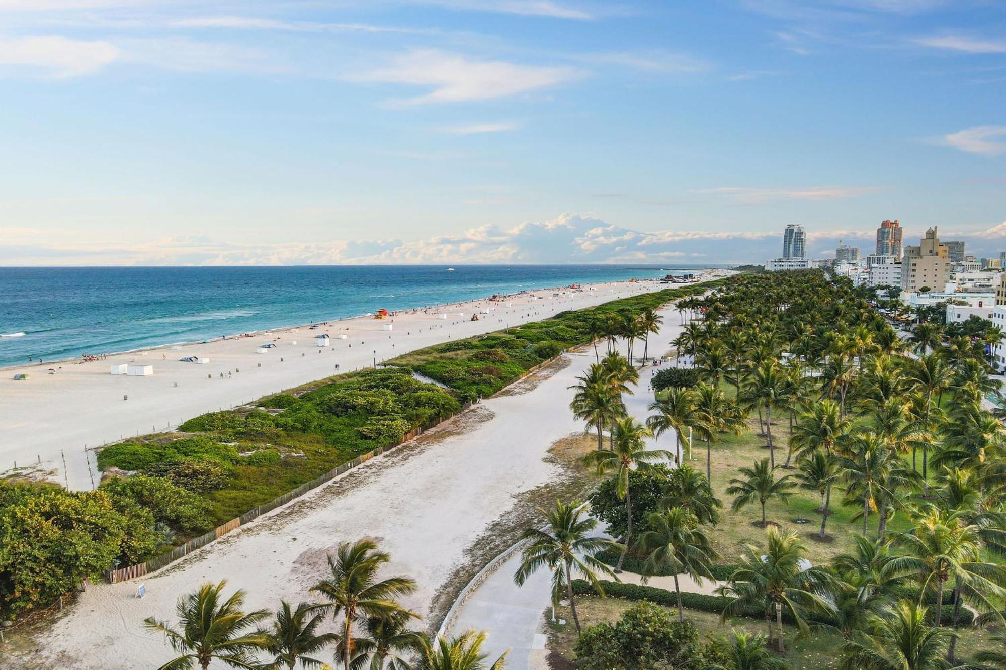 Steps 2 Beach, Ocean Drive Deco Apt W/2 Queen Beds Apartment Miami Beach Exterior photo