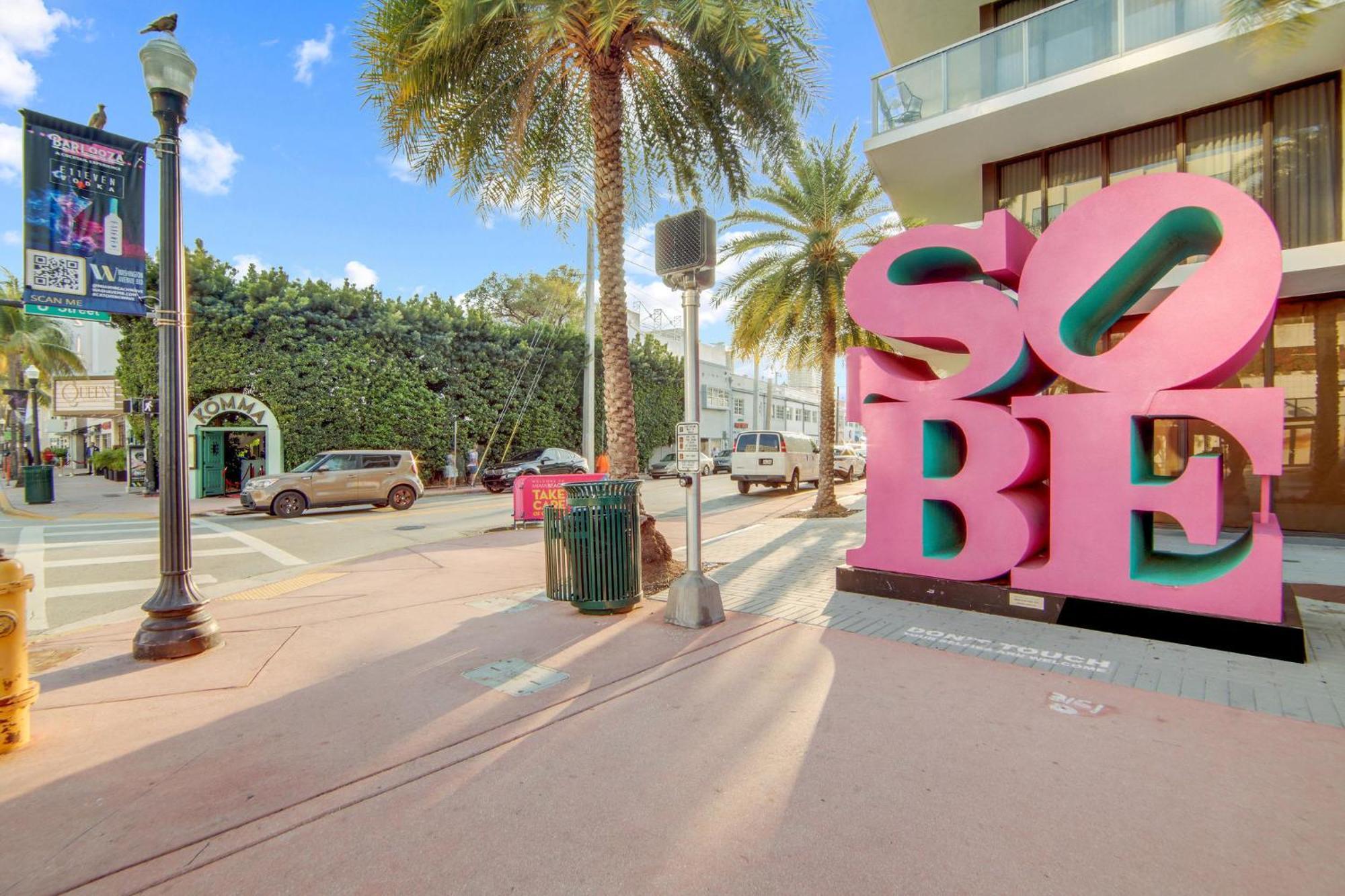 Steps 2 Beach, Ocean Drive Deco Apt W/2 Queen Beds Apartment Miami Beach Exterior photo